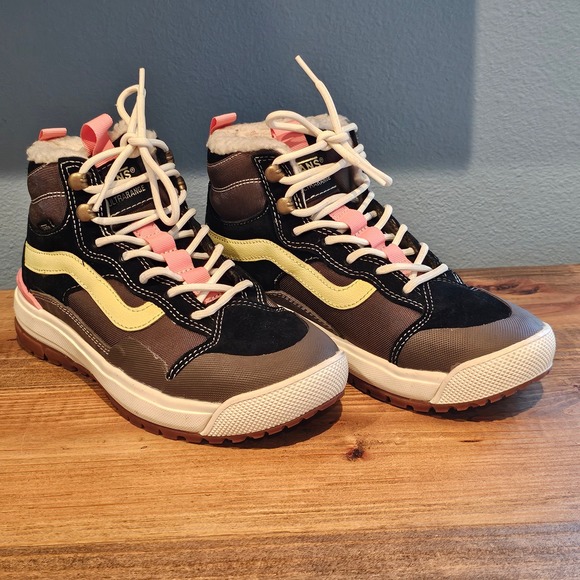 Vans Other - Vans Youth UltraRange EXO Hi MTE-1 Sneaker Boot Black Brown Pink Sherpa Lined 5